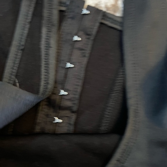 Large Aster Black Stretch Corset Top Black Juniors Spring Summer Cami Sleeveless - Picture 5 of 8